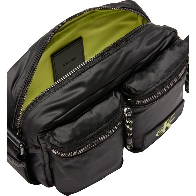 Calvin Klein<br>Crossover Tech Utility