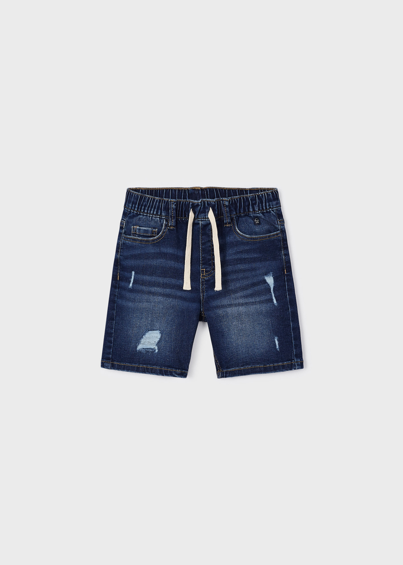Bermuda jeans feita com algodão sustentável para meninos