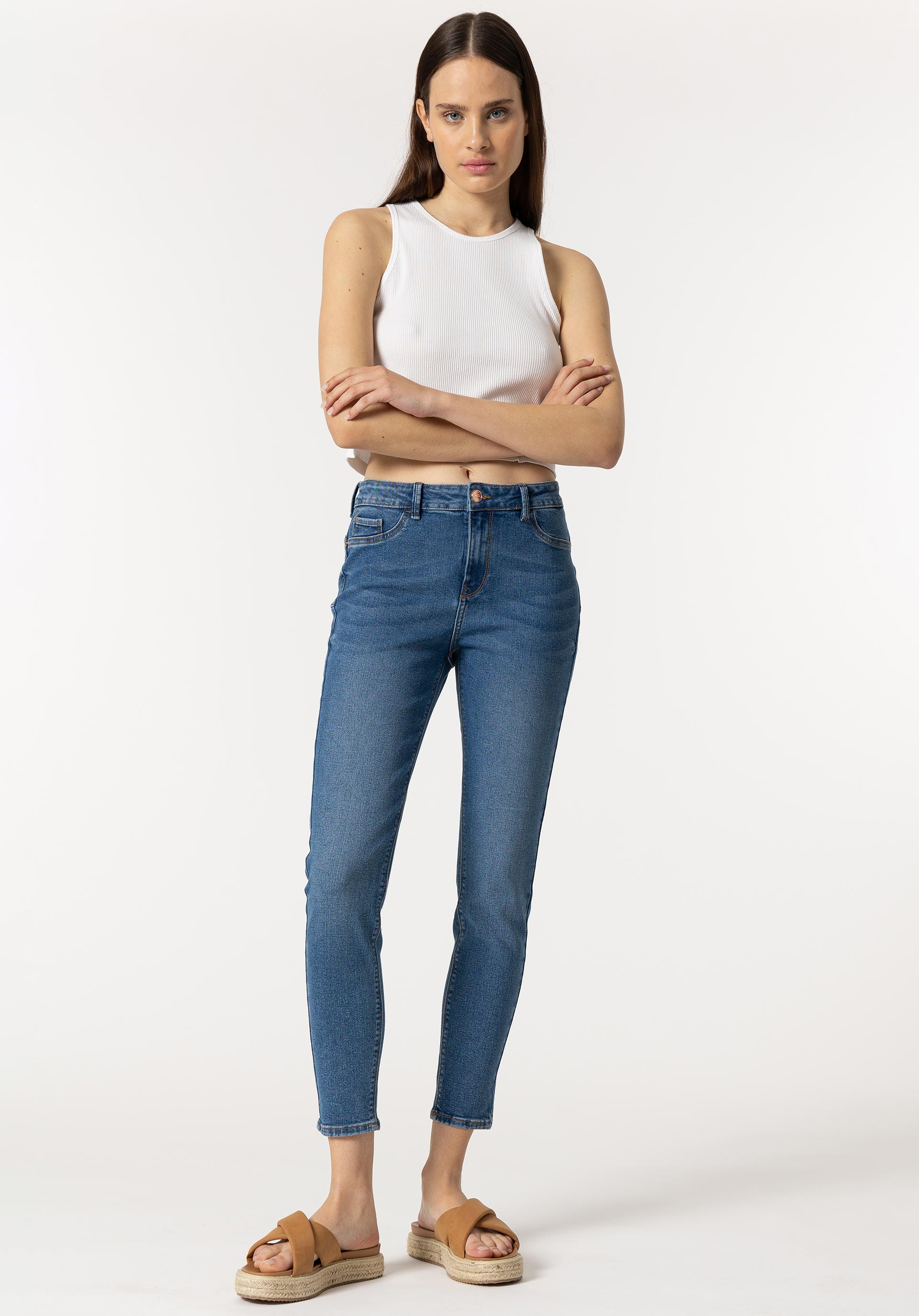 Jeans Light Push-up Skinny Cintura Média