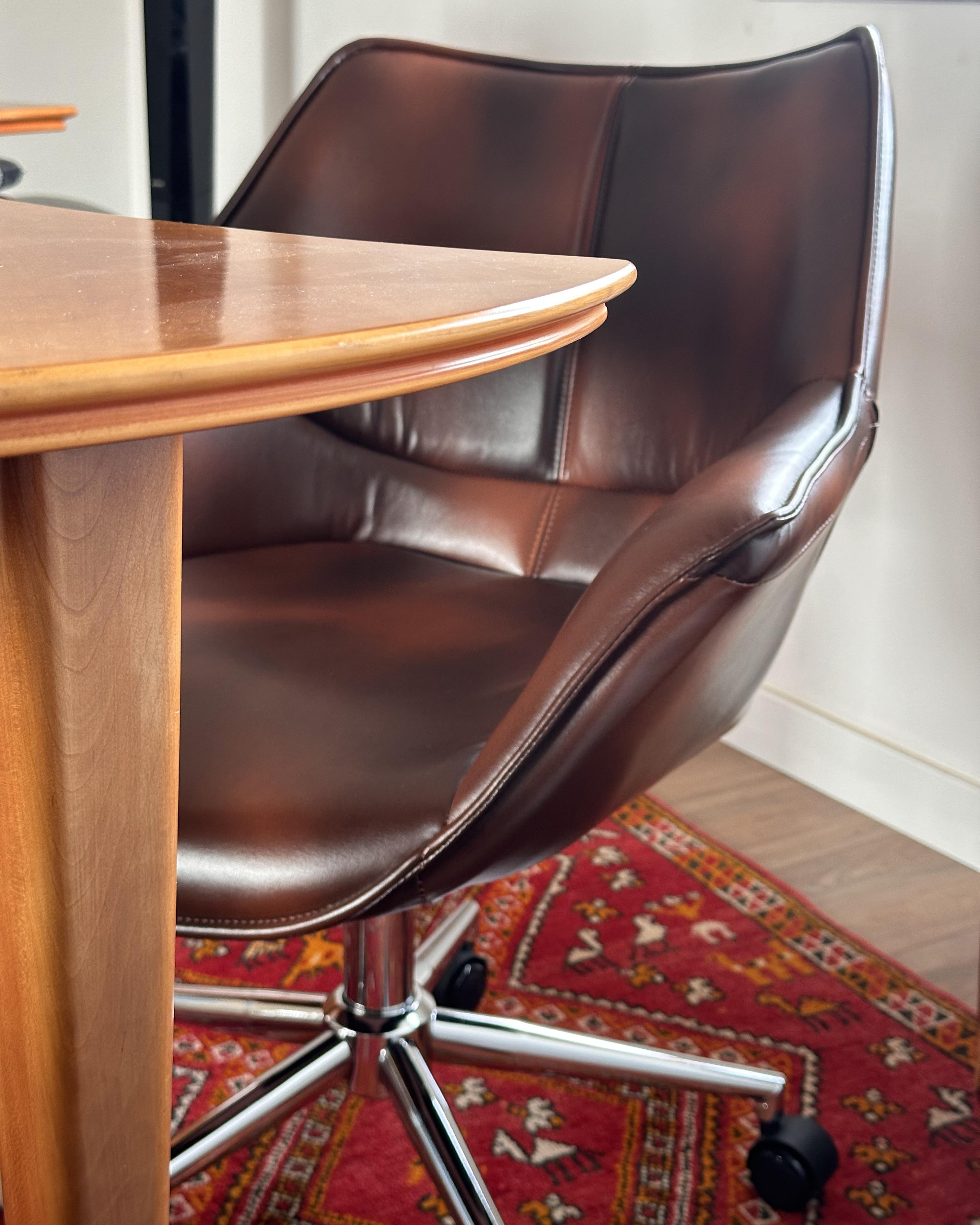 Bureaustoel NEWDALE Kunstleer Donkerbruin