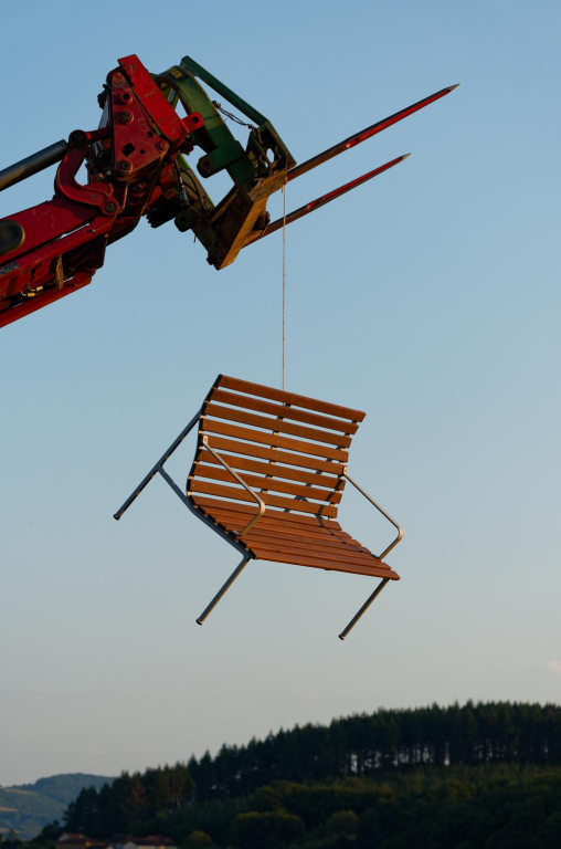 Hay Traverse Lounge tuinbank met armleuning
