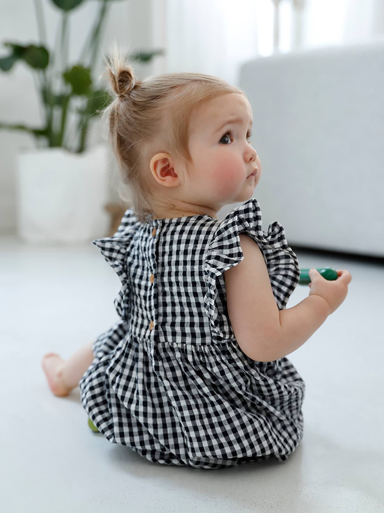 Vestido xadrez vichy sem mangas para bebê, verde acinzentado
