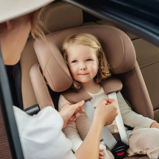 Siège auto Advansafix pro   Lux Urban Olive        de               Britax Römer