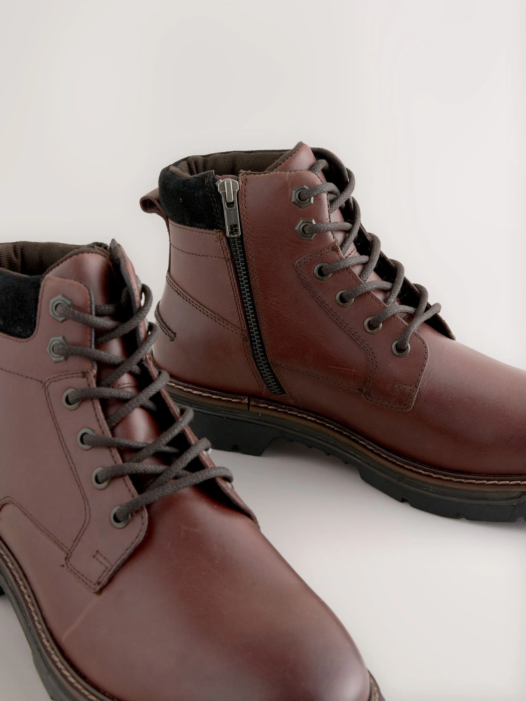 Bruin - Tall Leather Zip-Up Boots