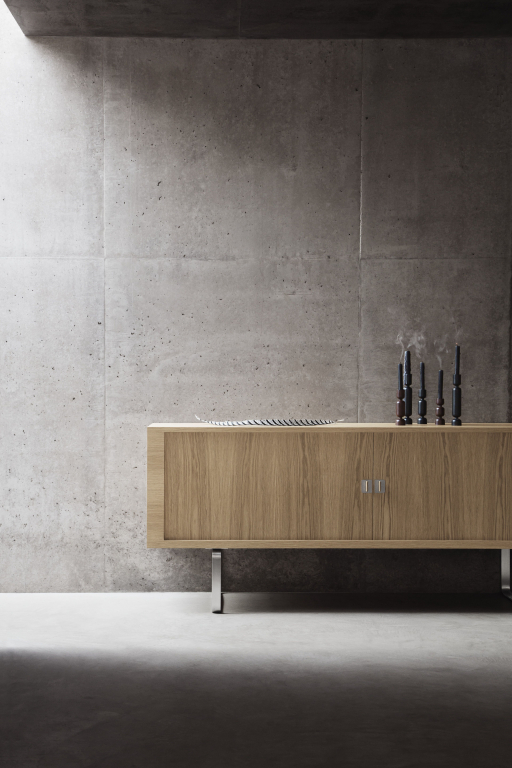 Carl Hansen & Son CH825 dressoir geolied walnoot houten poten