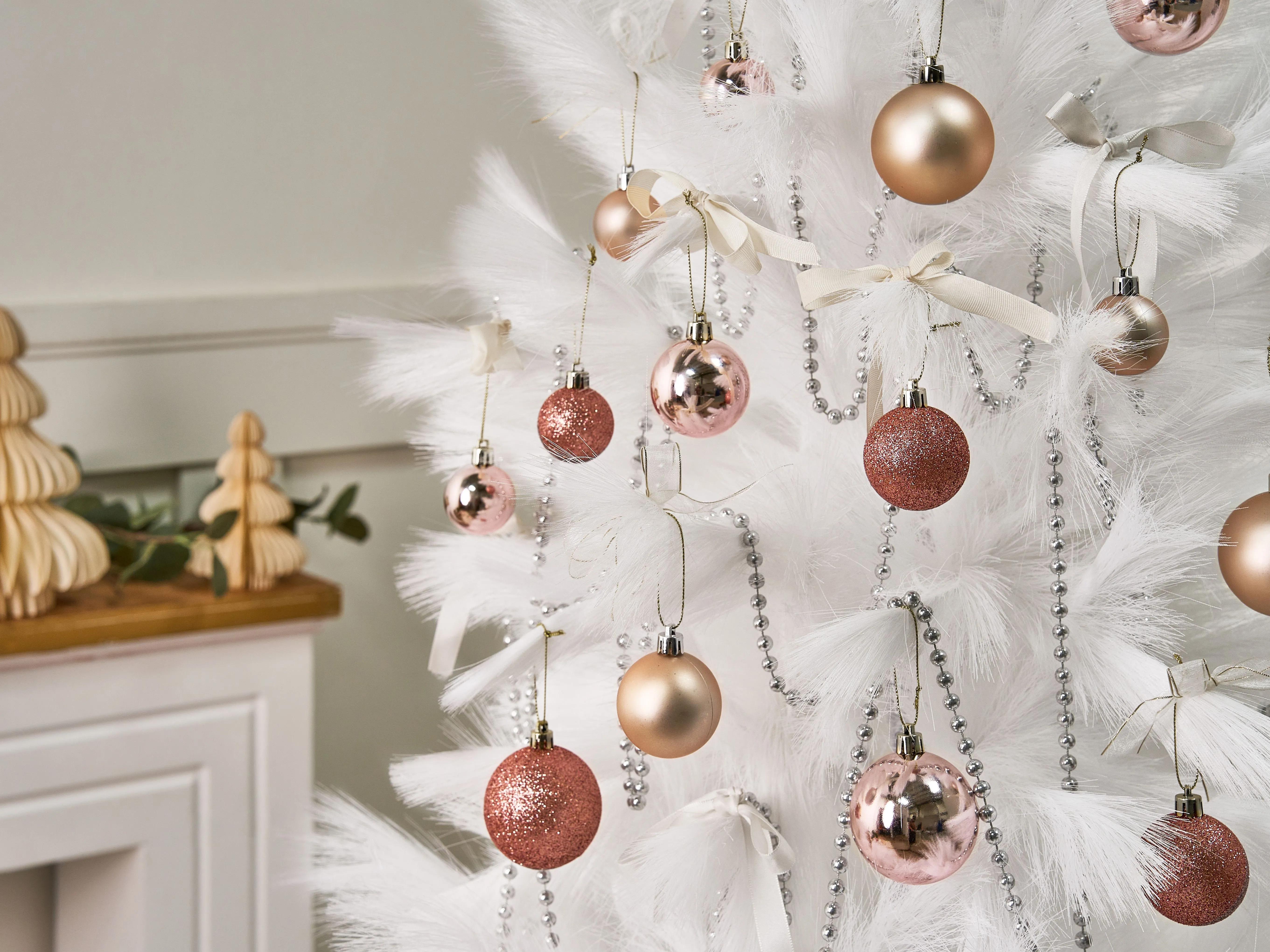 Set van 60 kerstballen TYIN Roze