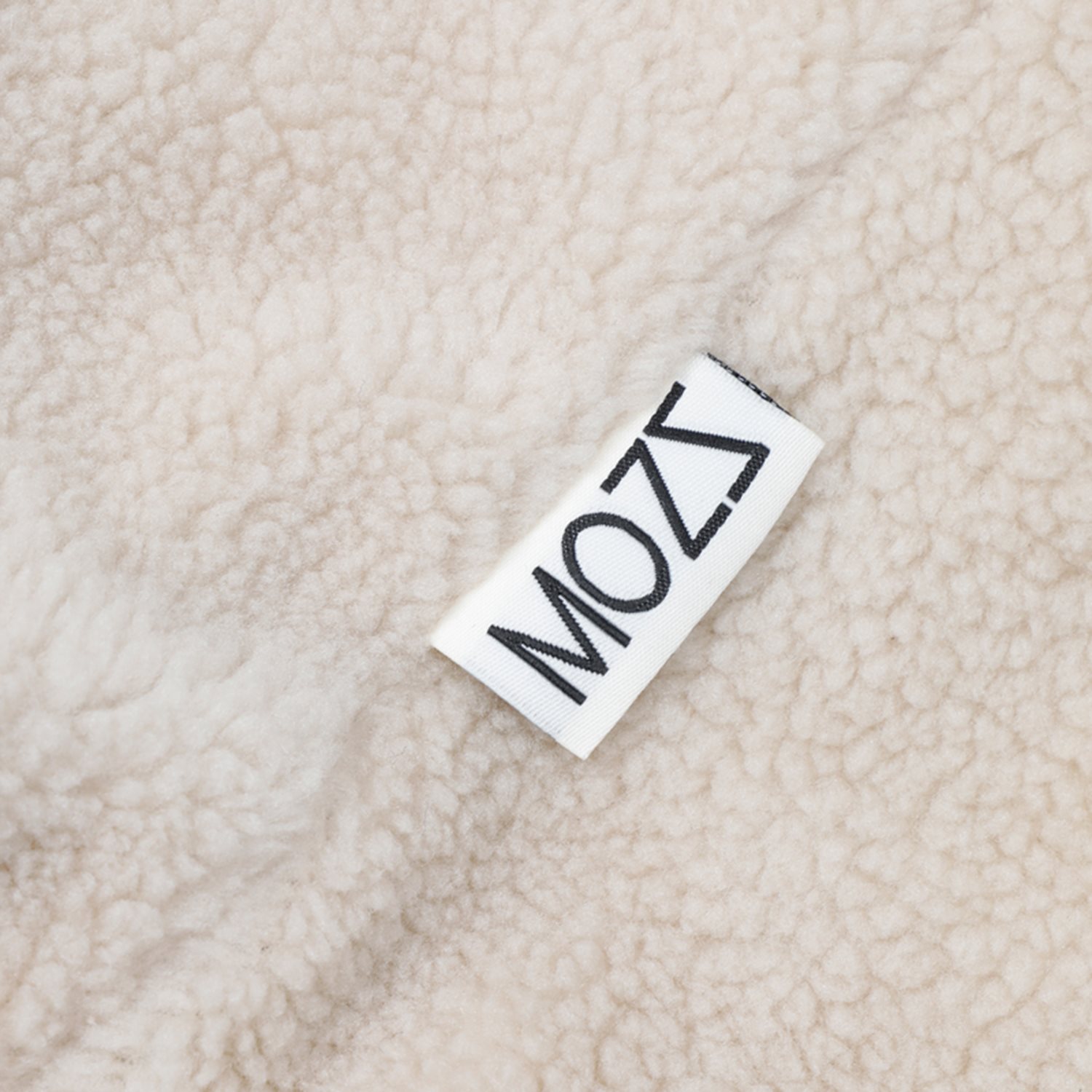 Mozz Mom Bag Teddy Suede beige