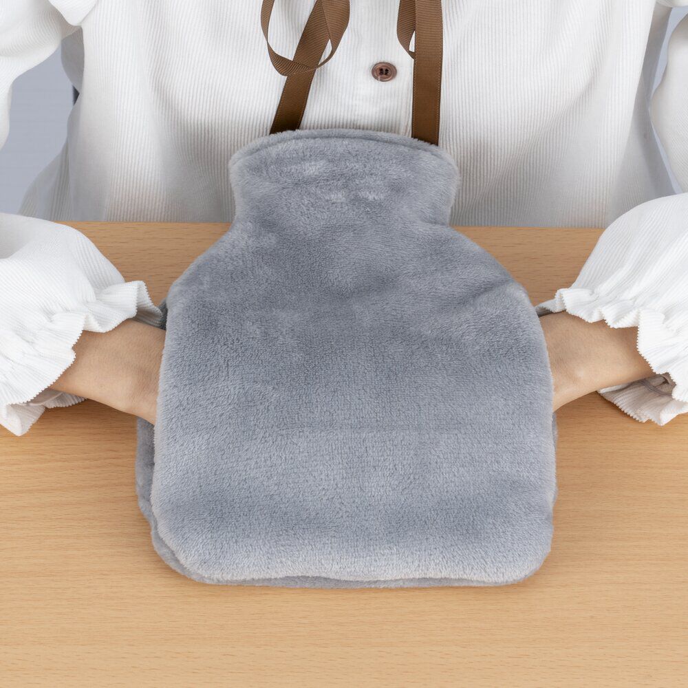 Bouillotte chauffe mains 780ml effet fourrure grise 16x25cm