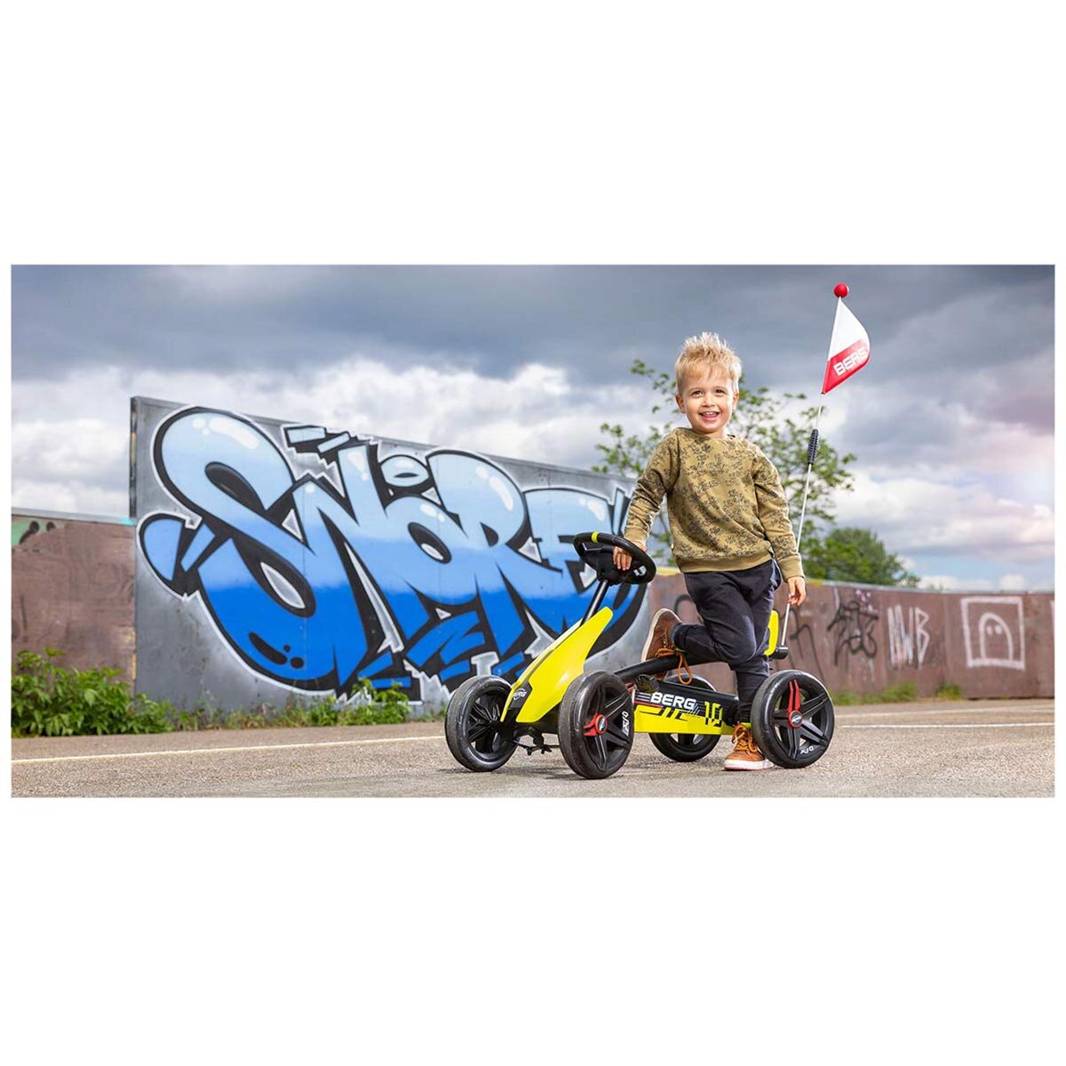 Bergtoys Berg Pedal Gokart Buzzy Aero