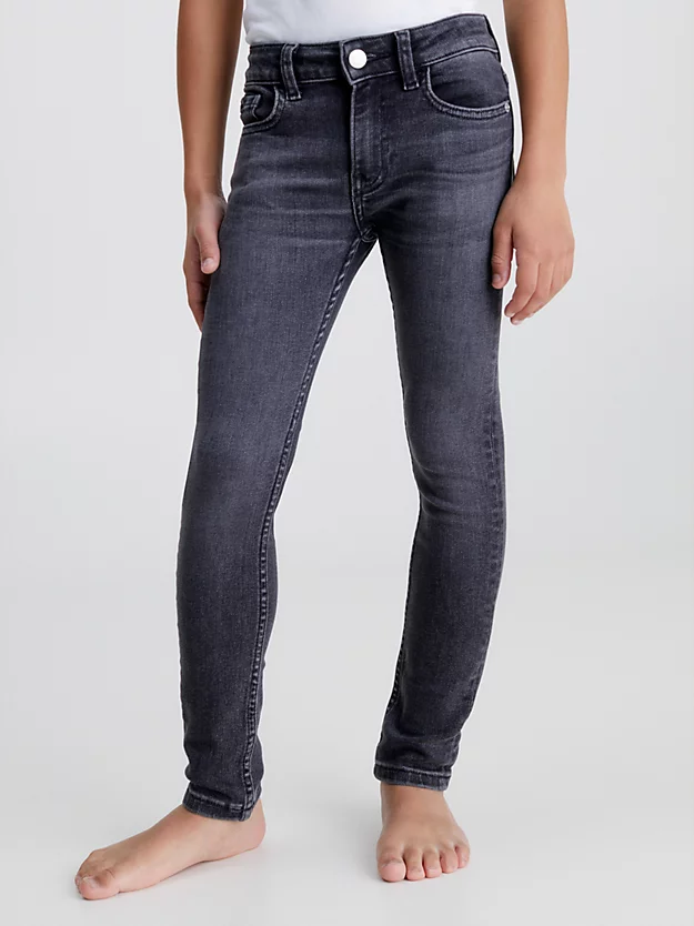 Calça jeans skinny de cintura média