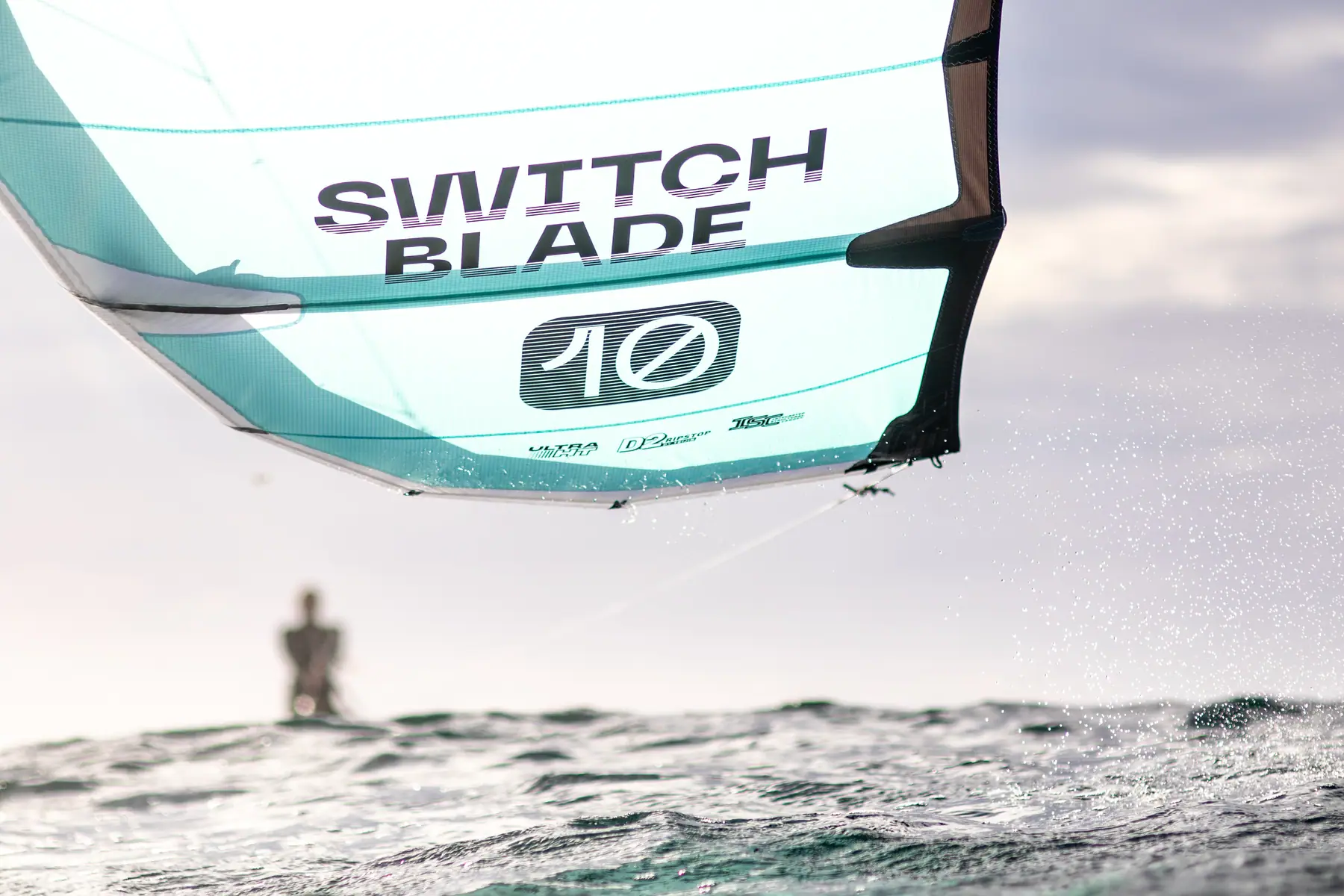 Cabrinha Switchblade Apex Kitesurfing Kite | SkatePro