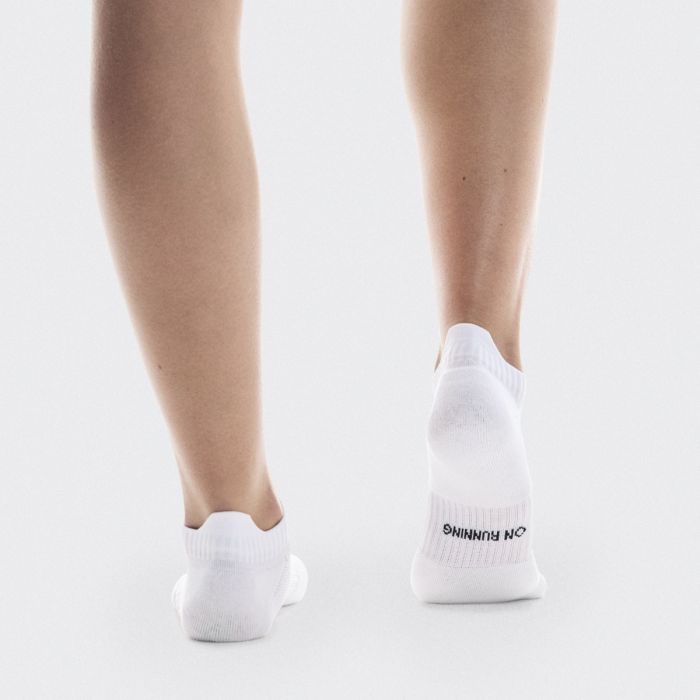 On Unisex Strømper Core Run Socks Low 2 Pair Hvid
