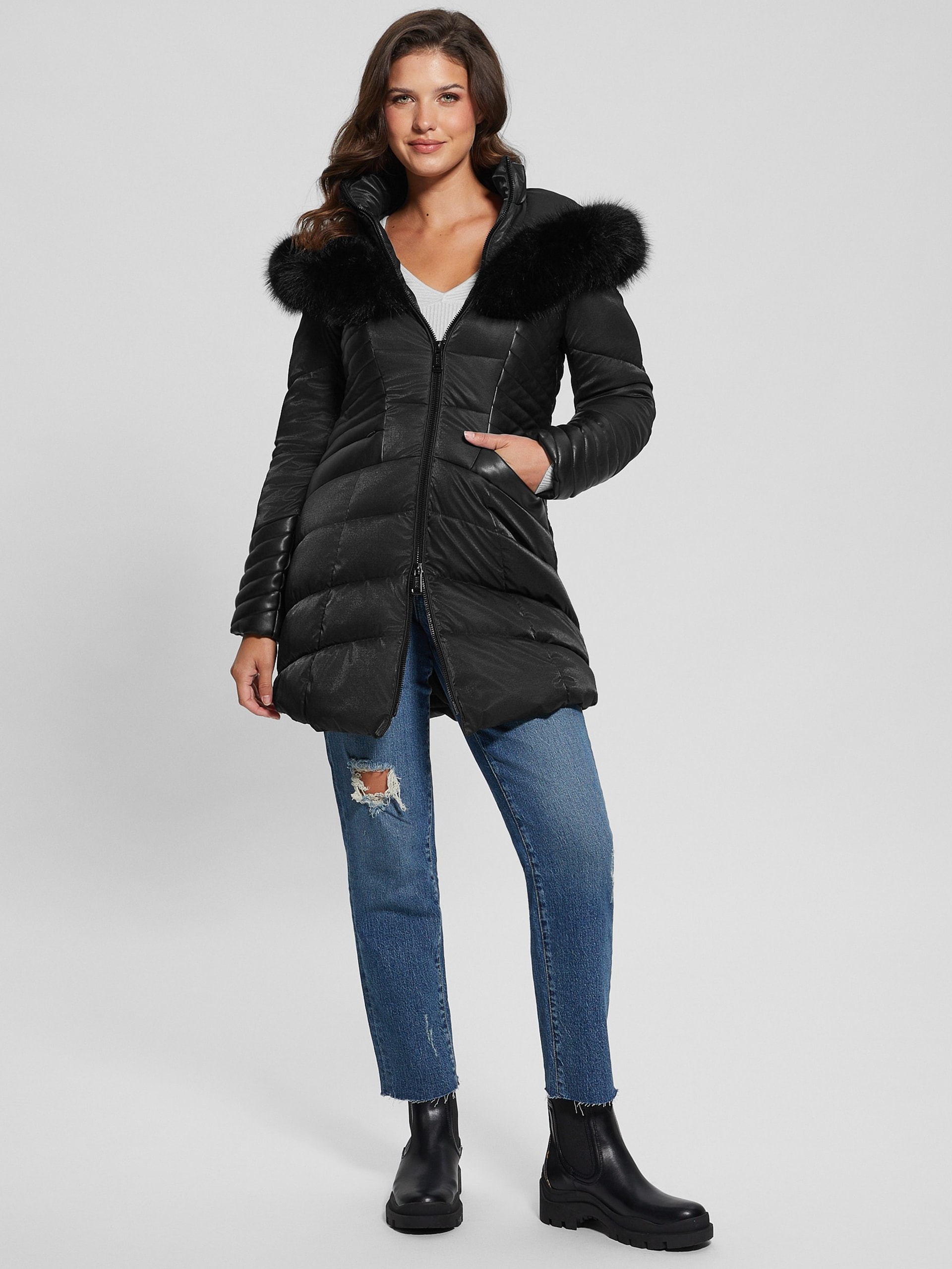 Casaco puffer com capuz Oxana
