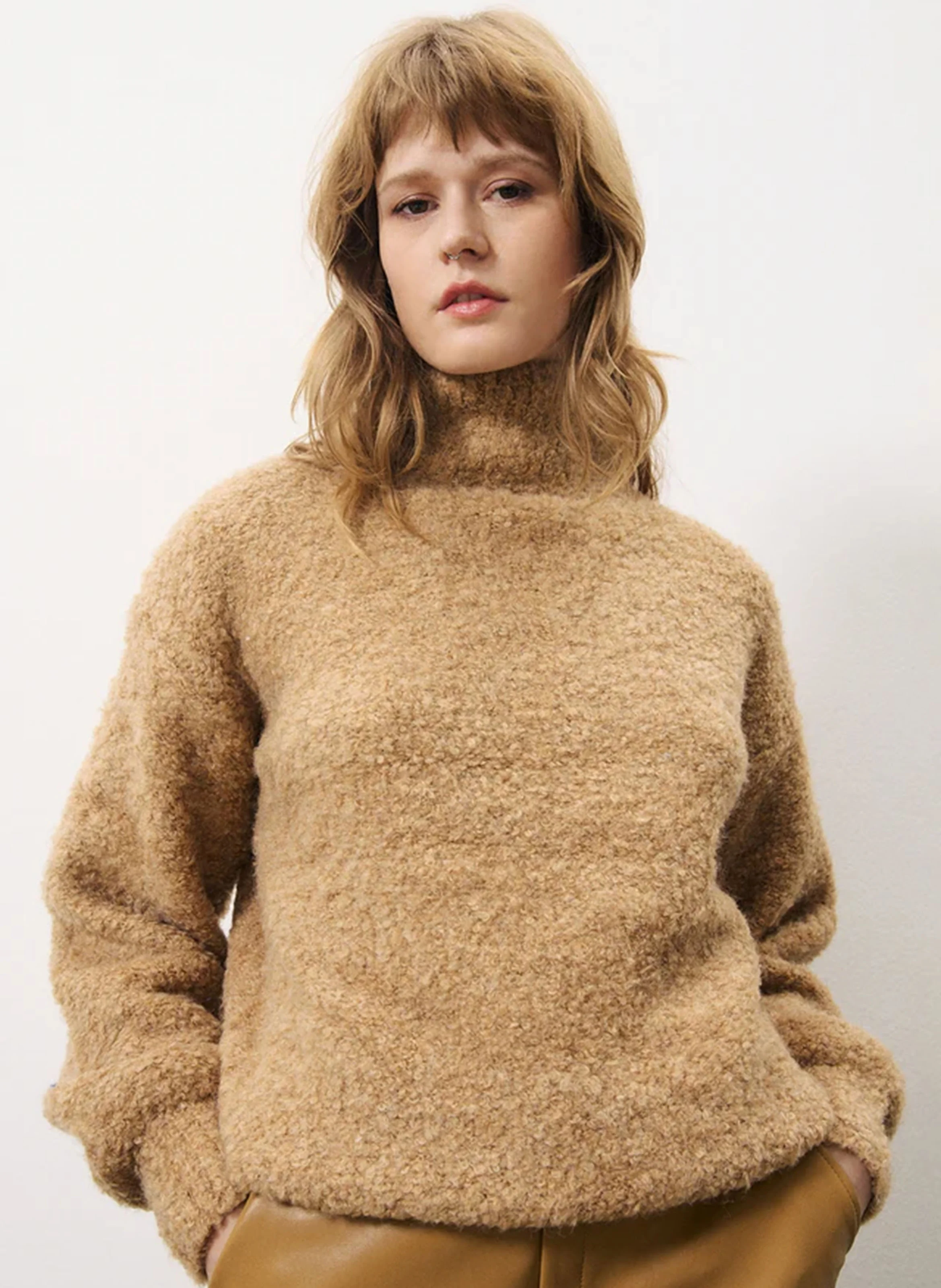 NADINE - Pull col montant en maille bouclette | Marron