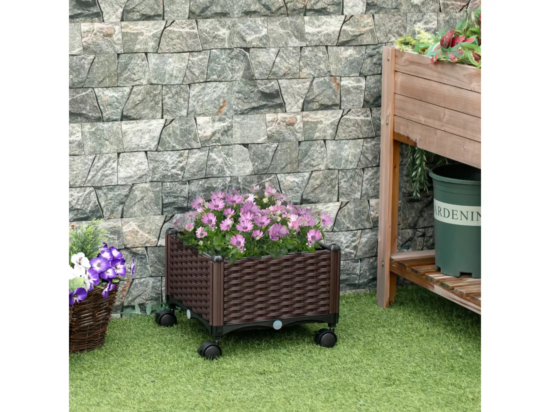 Jardinière sur roulettes dim. 40L x 40l x 31H cm insert d'irrigation plastique imitation rotin tressé chocolat