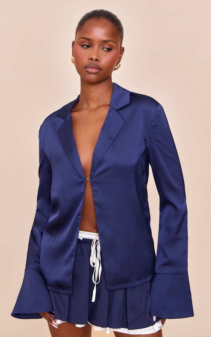 Bleu Marine Chemise Oversize En Satin Avec Détail Agrafes Et Œillets