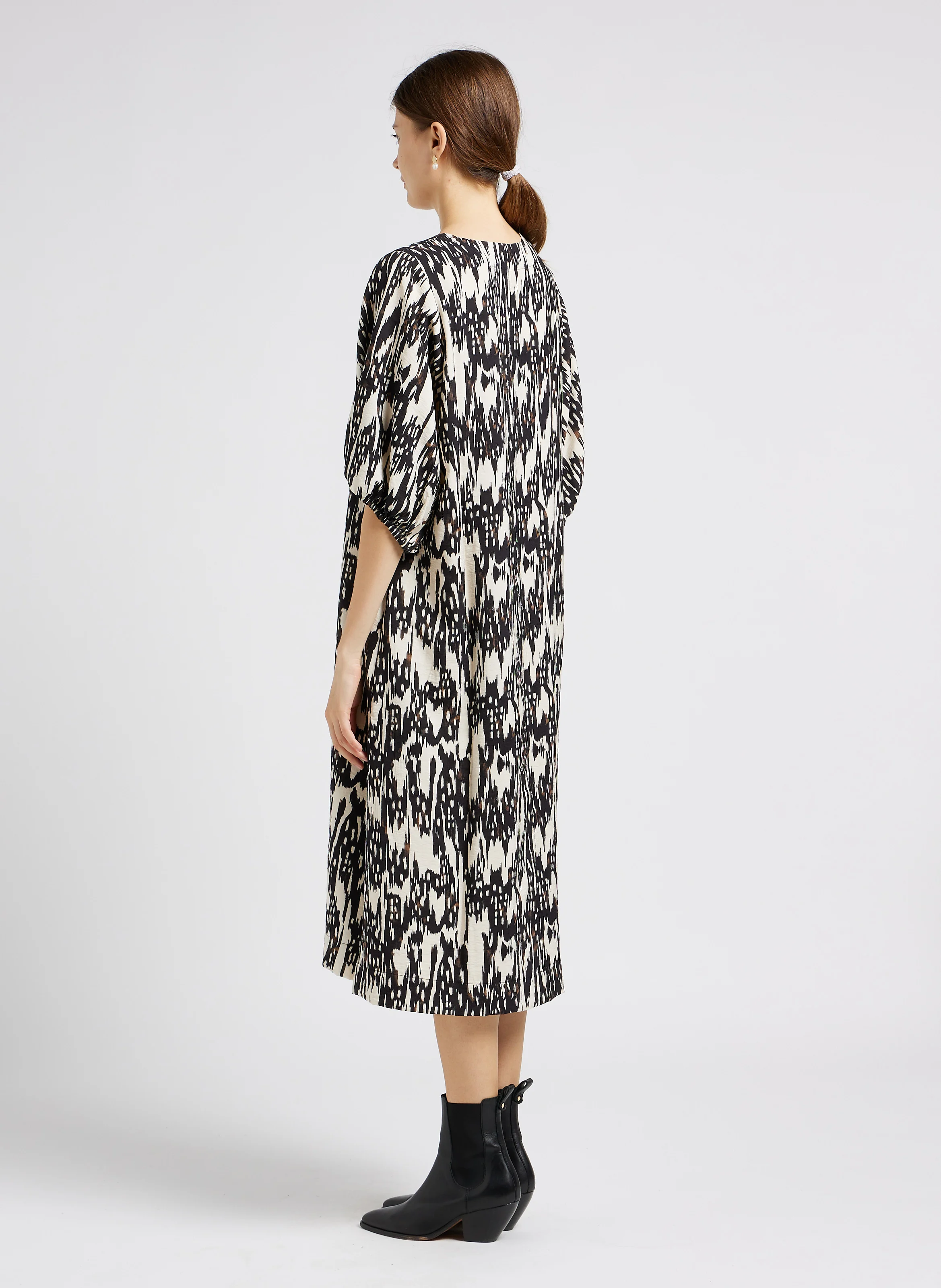 FANJA - Robe encolure V ample | Beige