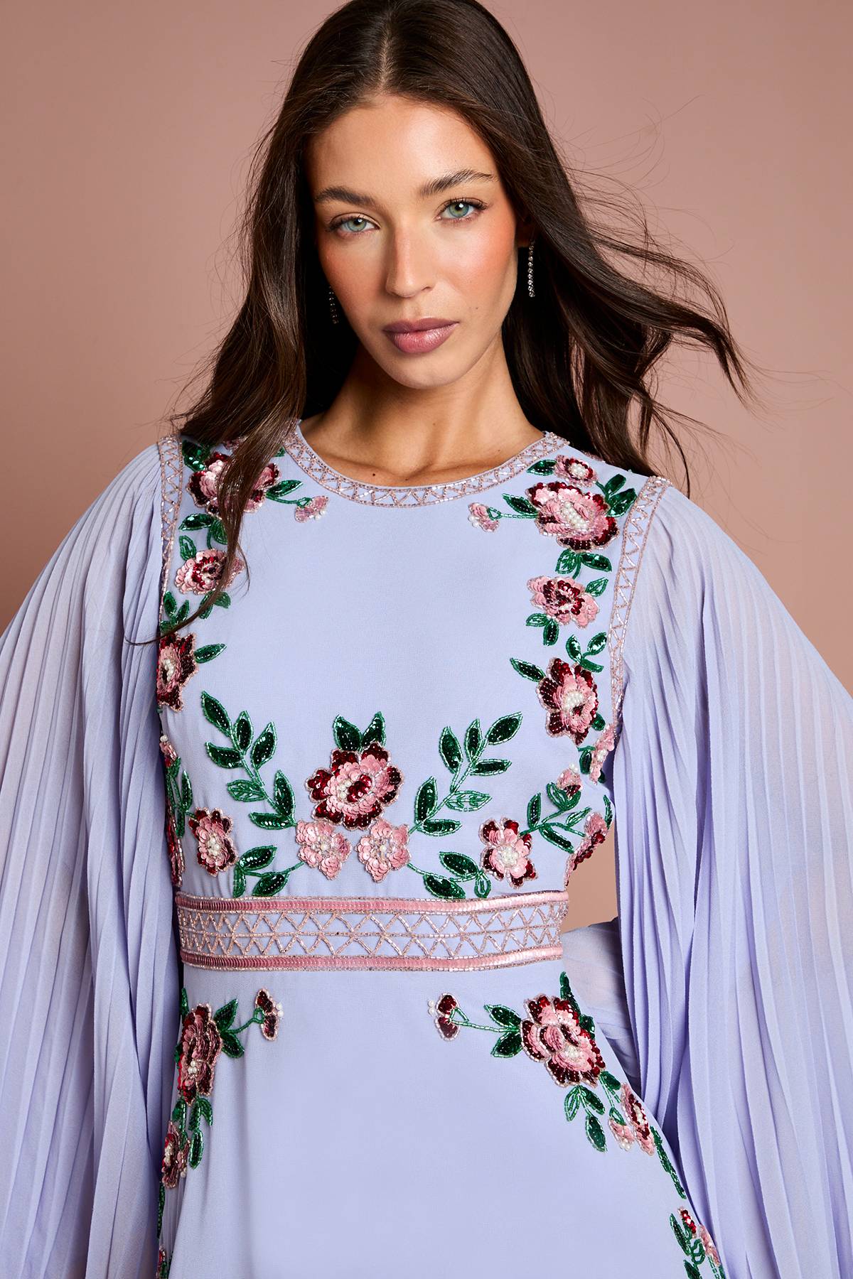 Coast Robe Midi À Fleurs Perlées Et Manches Plissées