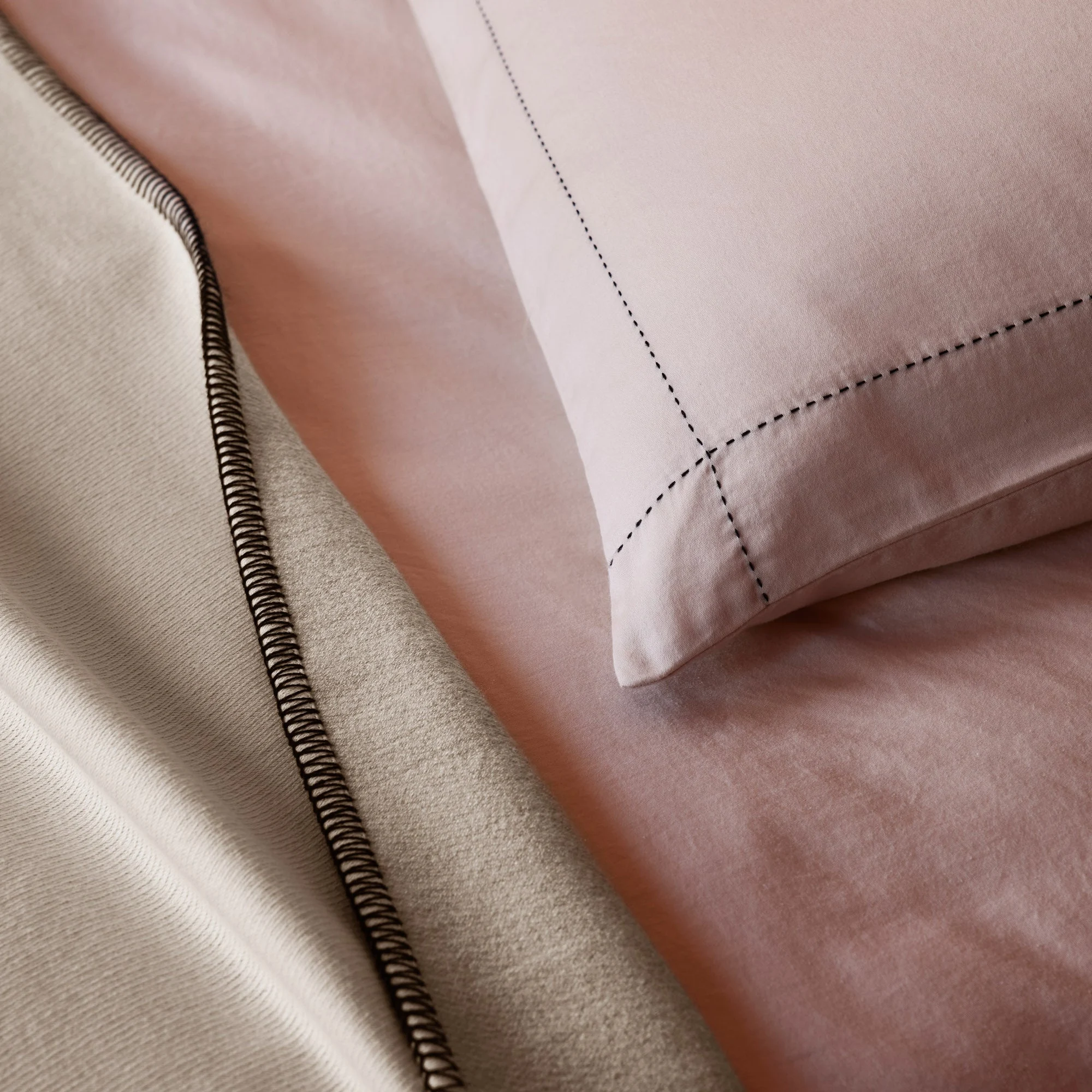 LUKA - Plaid | Beige