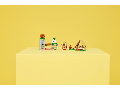 LEGO Toad-baas' kampeerplaats (72040)