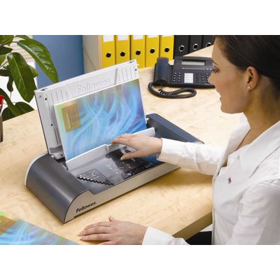 Fellowes Helios 30 - machine à relier thermique - relie 300f