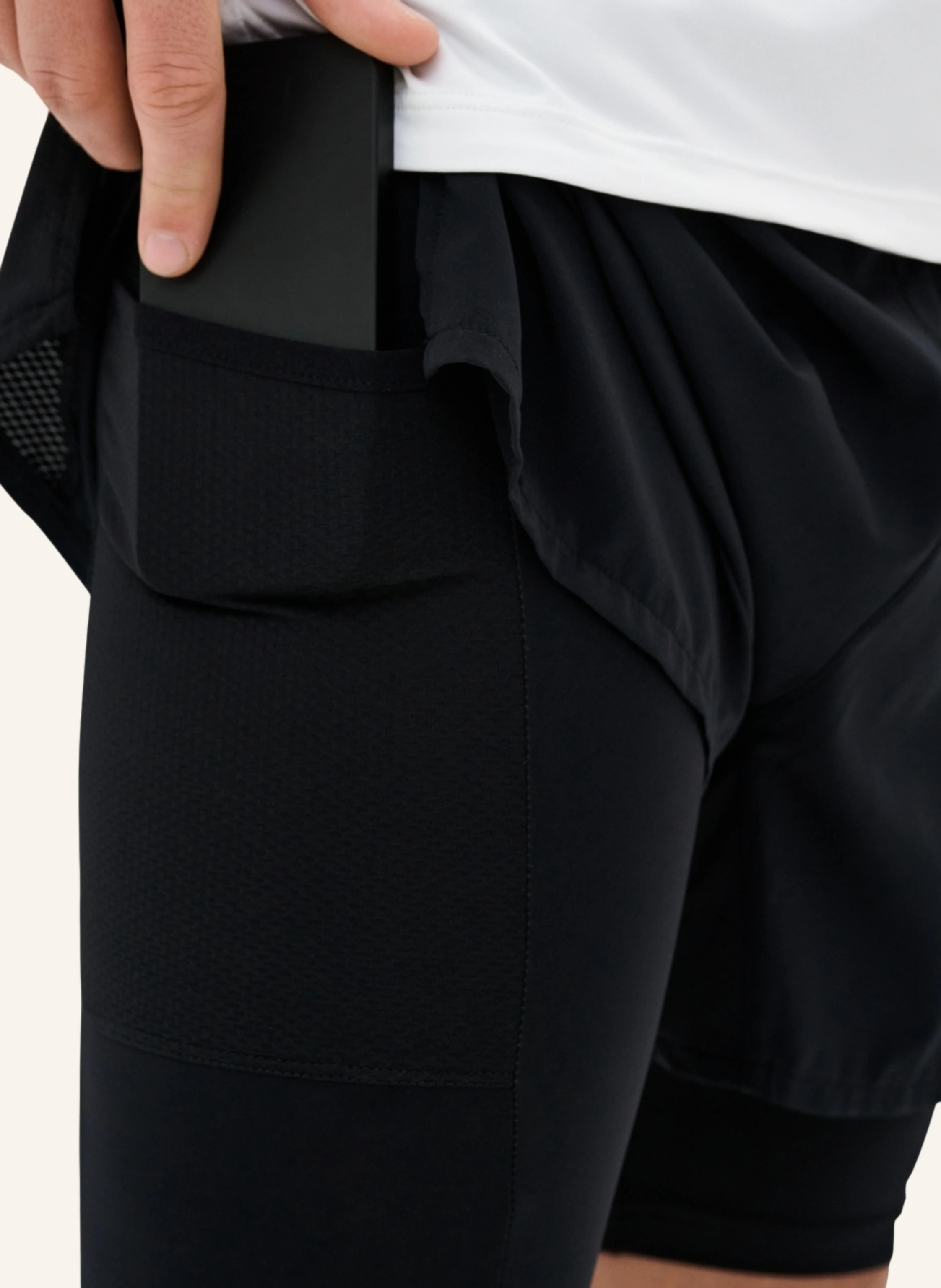 cep 2-in-1 Laufshorts THE RUN mit Kompression