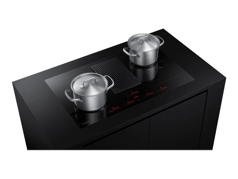 Samsung NZ84T9747VK - Induktions kogeplade - 4 plader - Niche - bredde: 80.7 cm - dybde: 49.2 cm - Klasse A  - sort med downdraft-udstødning