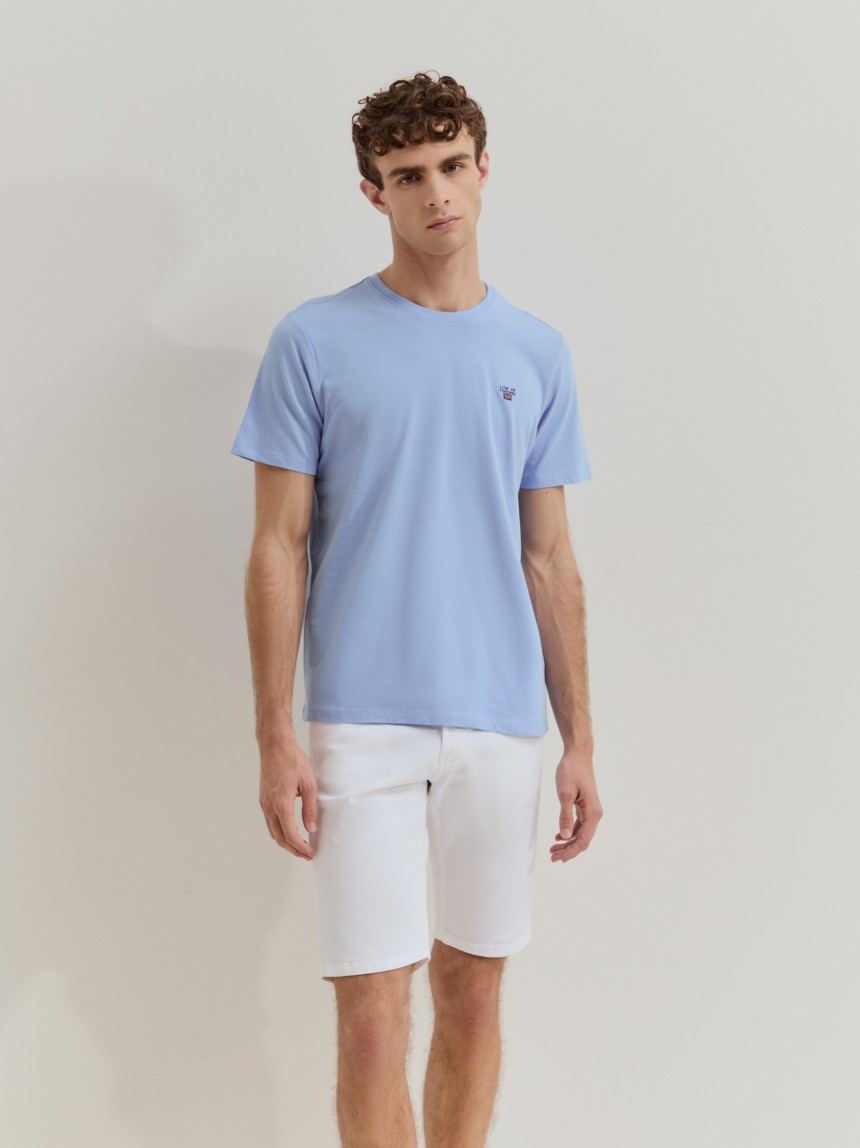 T-shirt básica em algodão