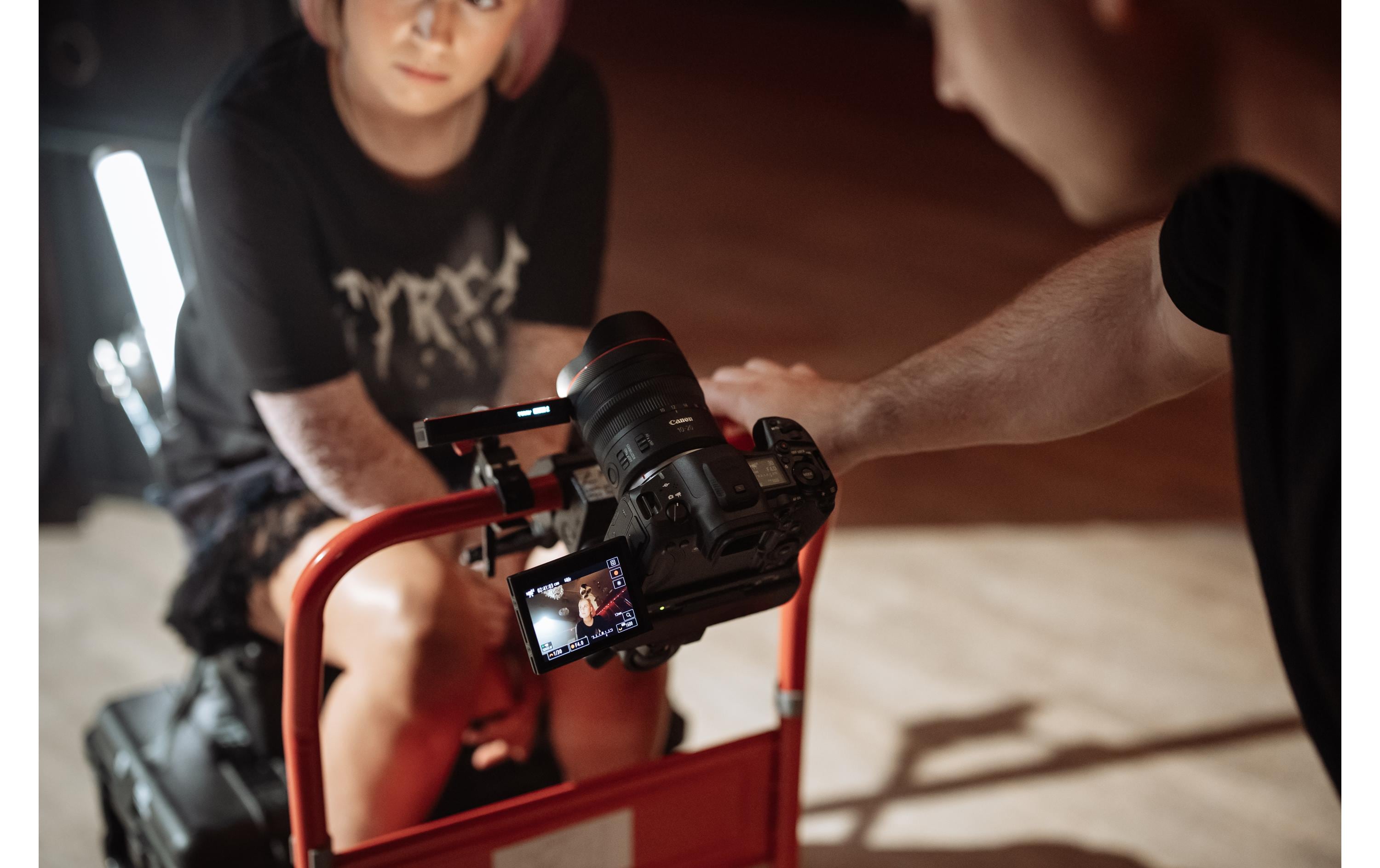Fotokamera EOS R5 Mark II RF24-105 F4 L IS USM Kit<br>Leistungsstarke Kamera für Fotografen und Filmemacher aller Genres
