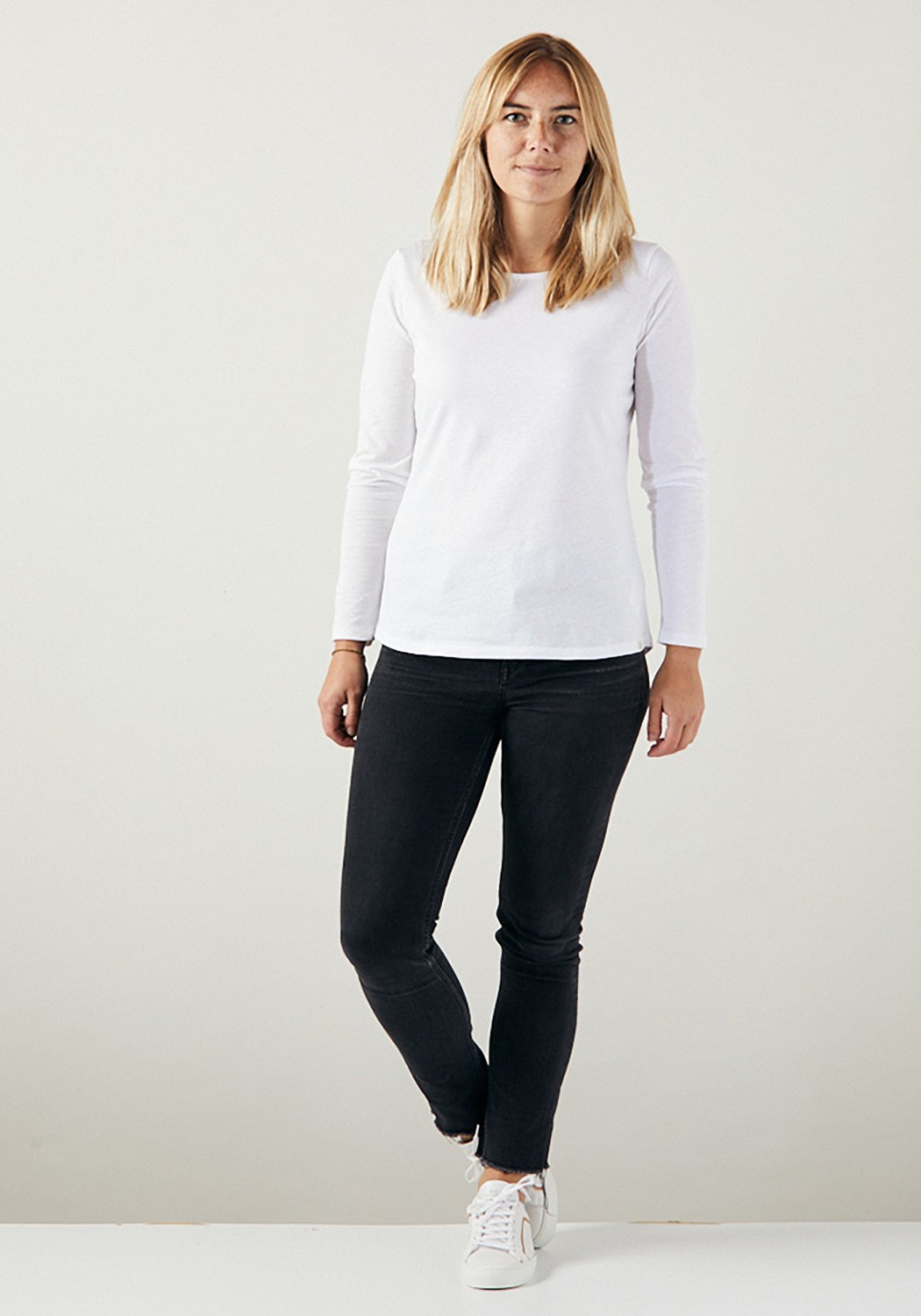 WE ARE ZRCL Damen-Longsleeve Basic White