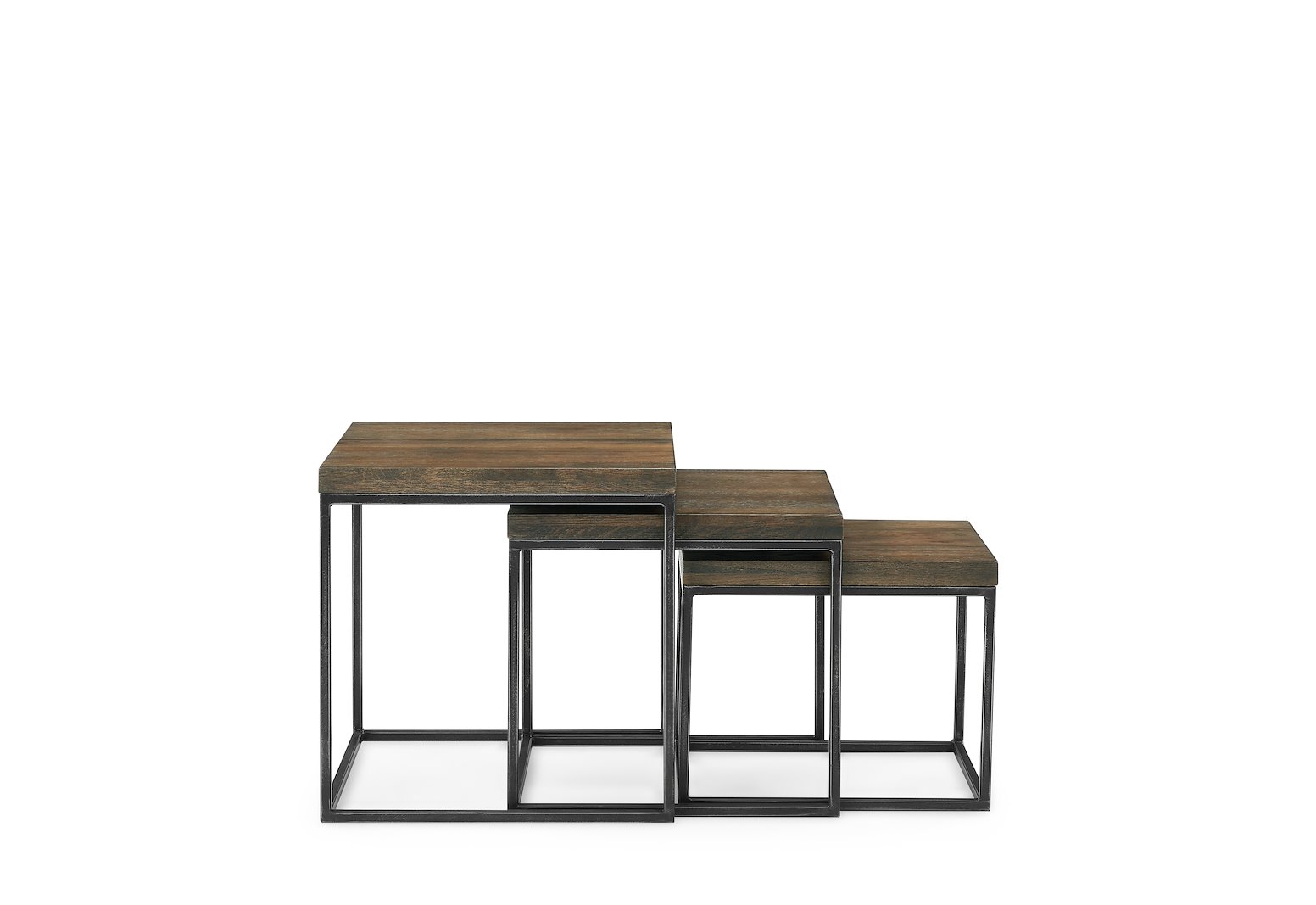 Calia settbord Røykoljet heltre eik, med industriell sort stål. Sett av 3stk bord i 50x50, 47,5x43 og 45x36 cm.