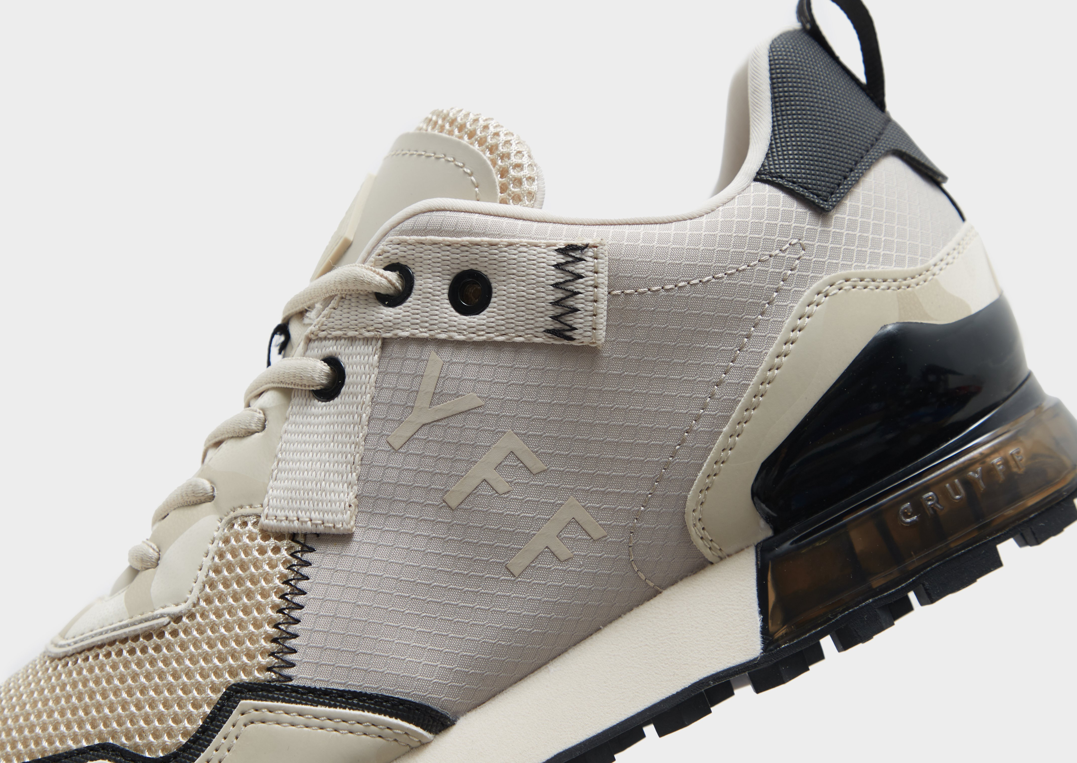 CRUYFF Superbia Homme