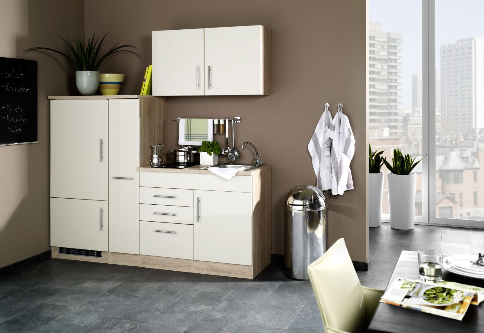 Single-Küche TORONTO - cremeHochglanz - mit E-Geräten - 190 cm