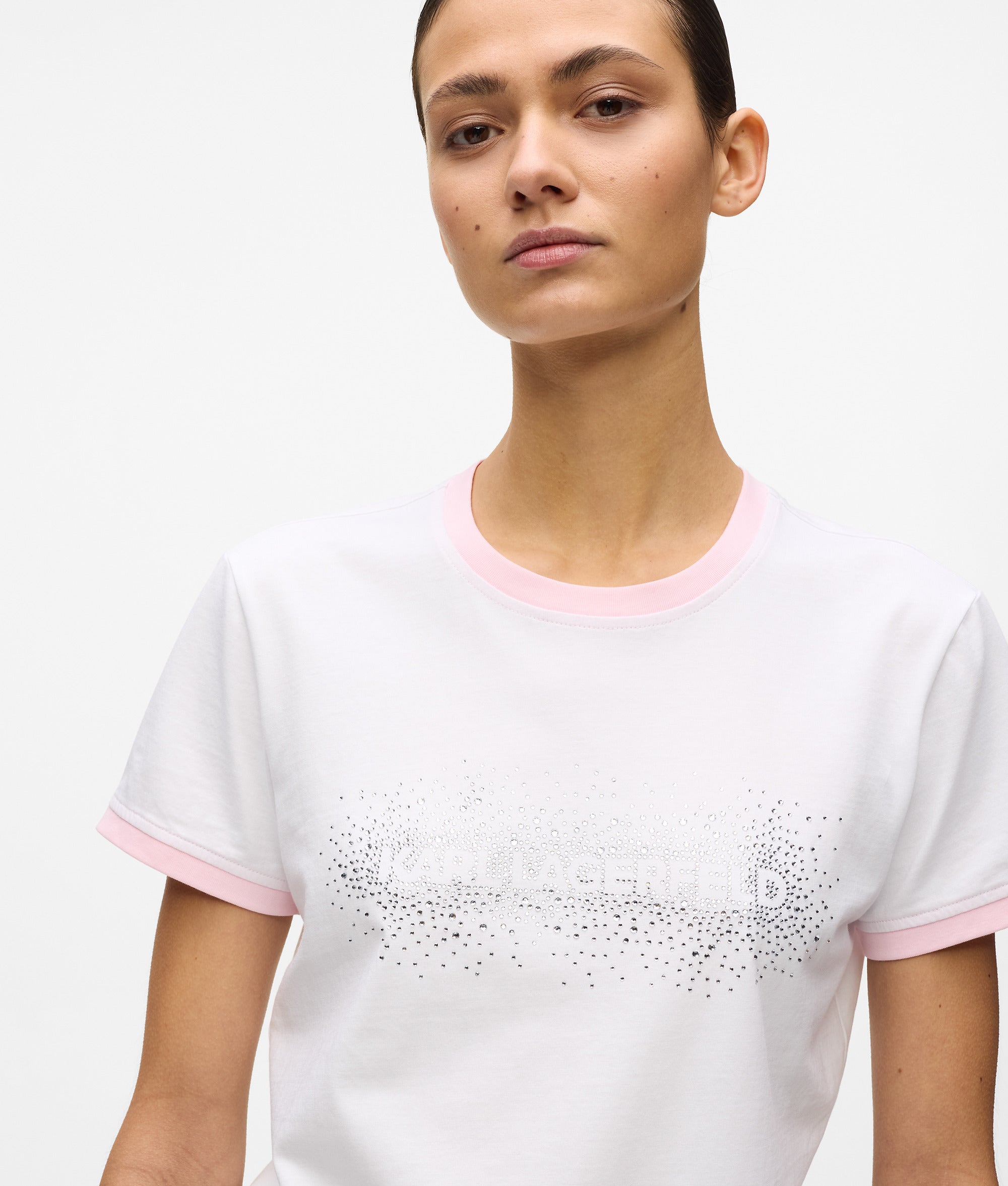 Exclusief T-shirt met strass-logo