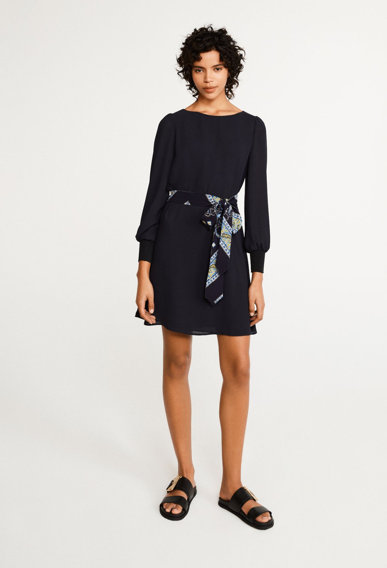Robe ceinturee