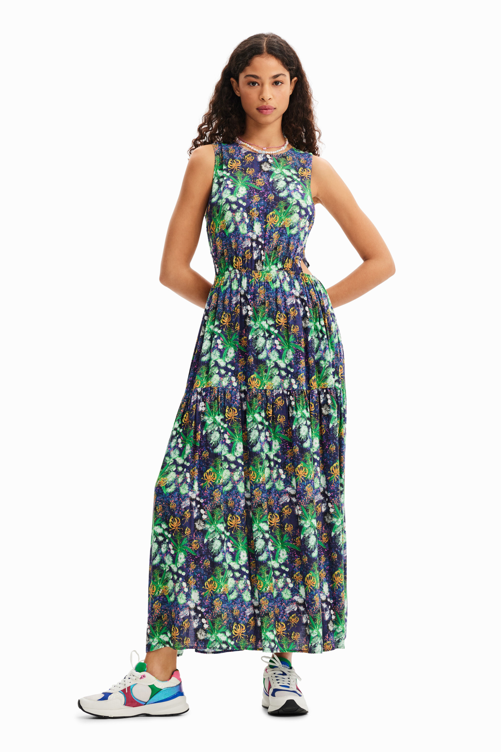 Robe longue découpes nature