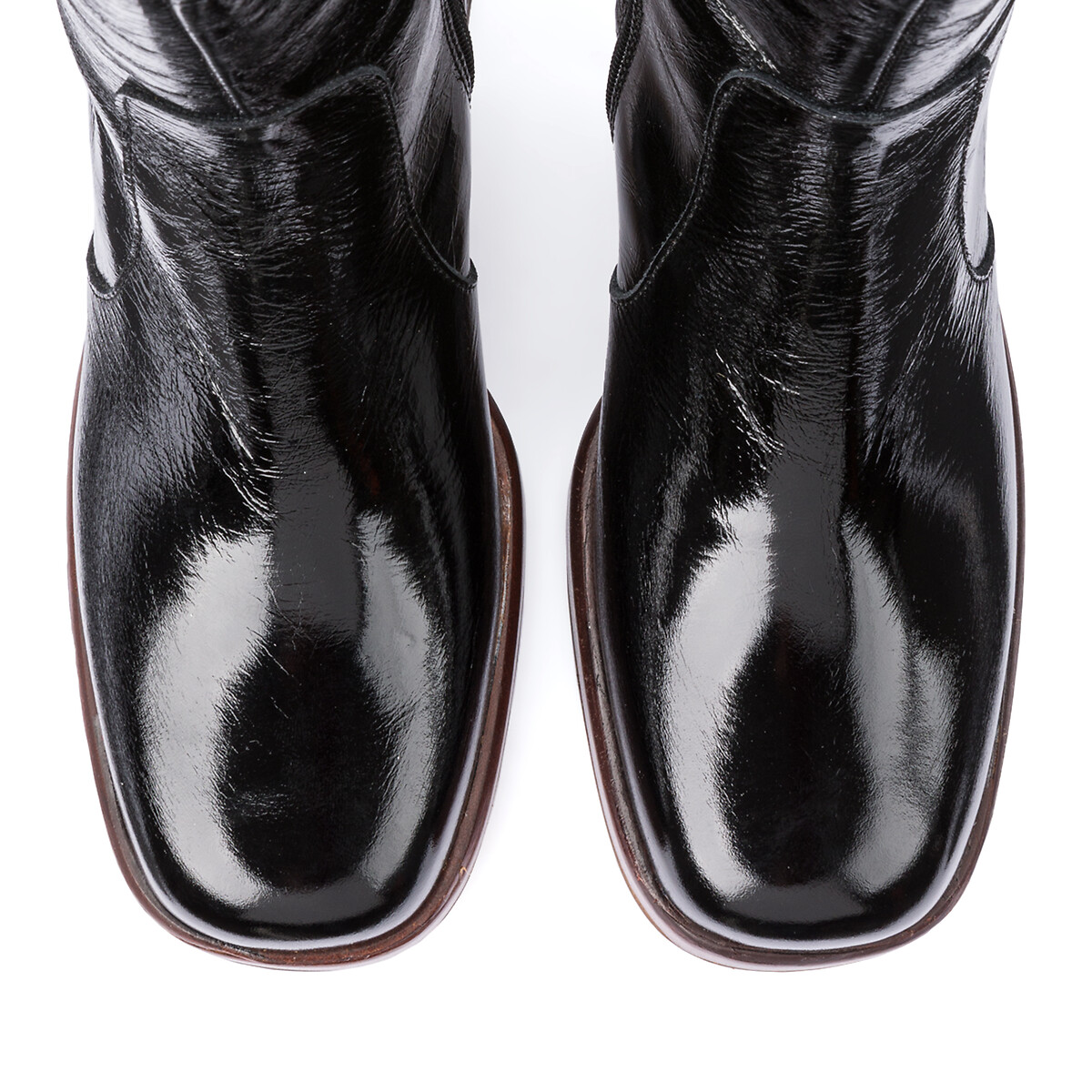 JONAK<br>Botas de tornozelo em couro brilhante Brigand