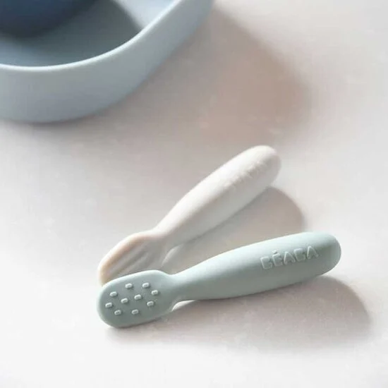 Lot de 2 Pré Cuillères Silicone   Vert        de               Béaba