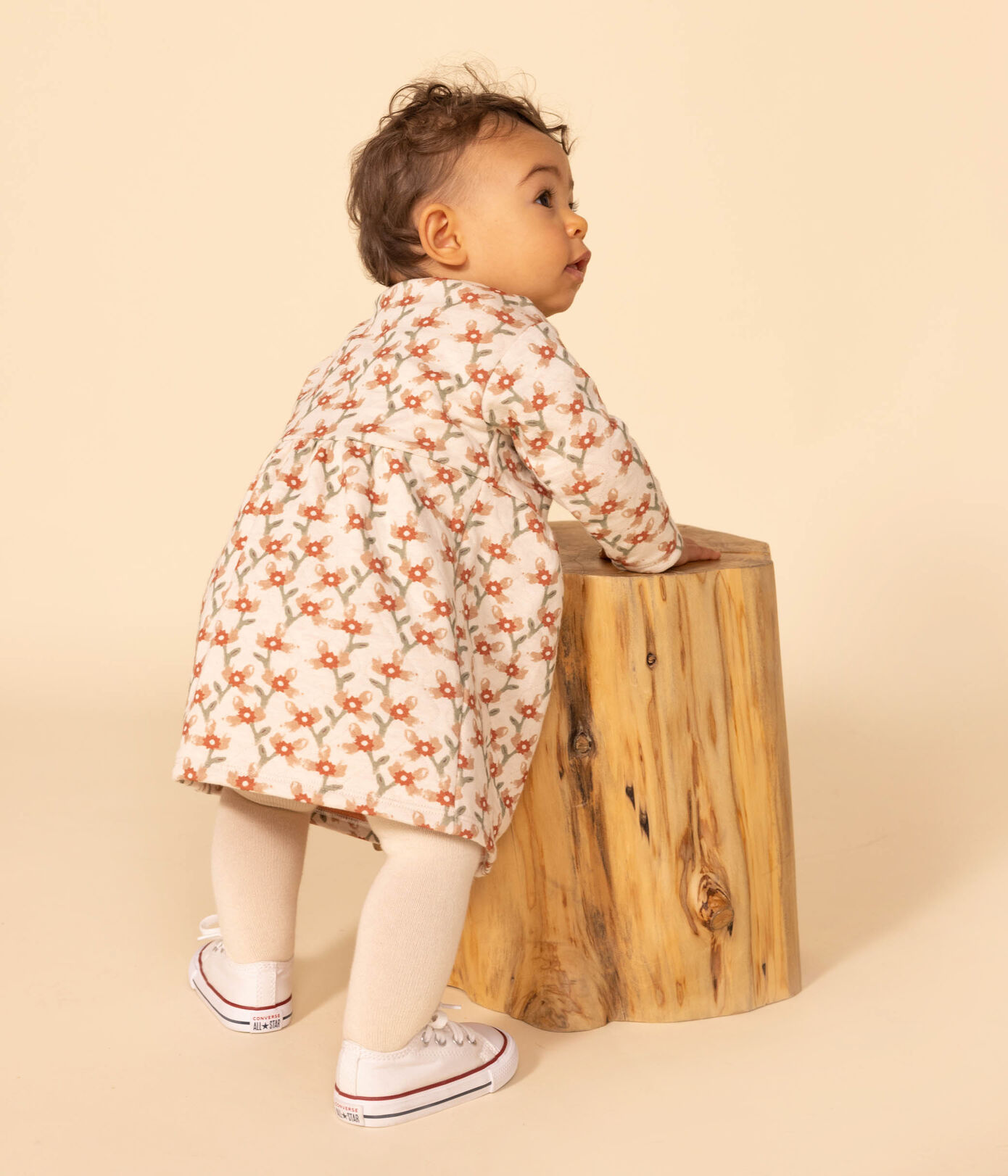 Robe manches longues en tubique matelassé imprimé bébé