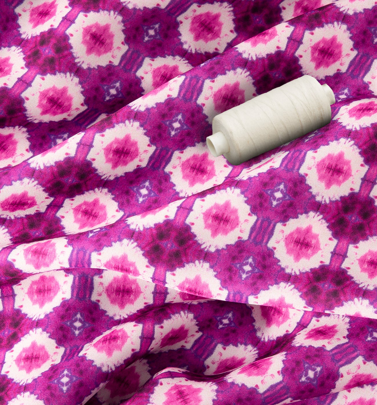 Coupon 2 m satin de polyester - Imprimé rose