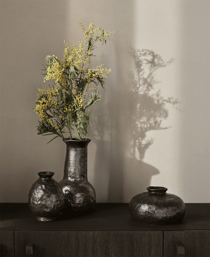 ferm LIVING Doro Vase - H27 - Coffee Coffee