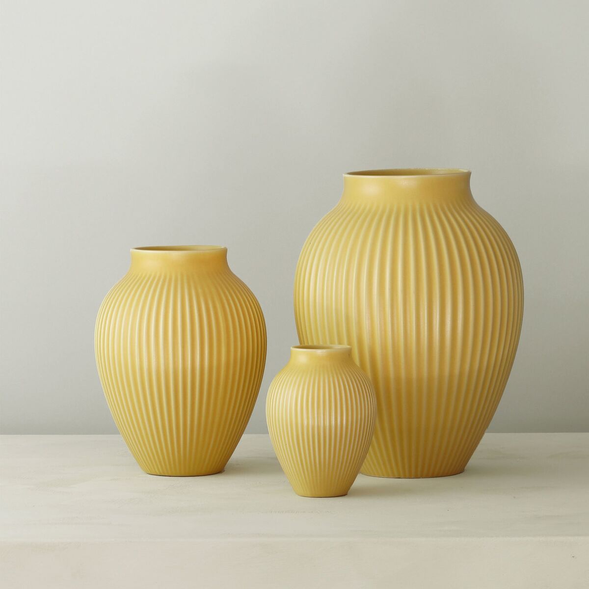 Vase 27 cm, gul