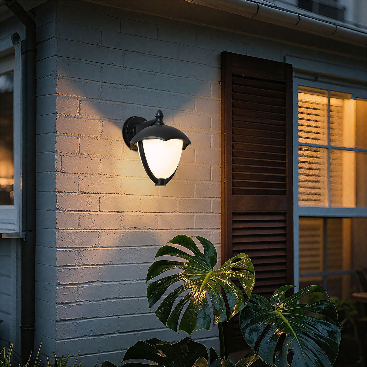QAZQA Smart buiten wandlamp zwart met opaal glas incl. LED IP54 -