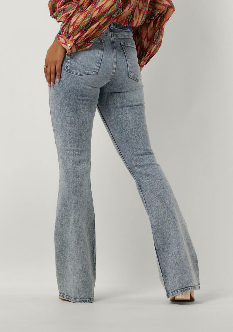 FABIENNE CHAPOT lichtblauwe fabienne chapot flared jeans eva flare