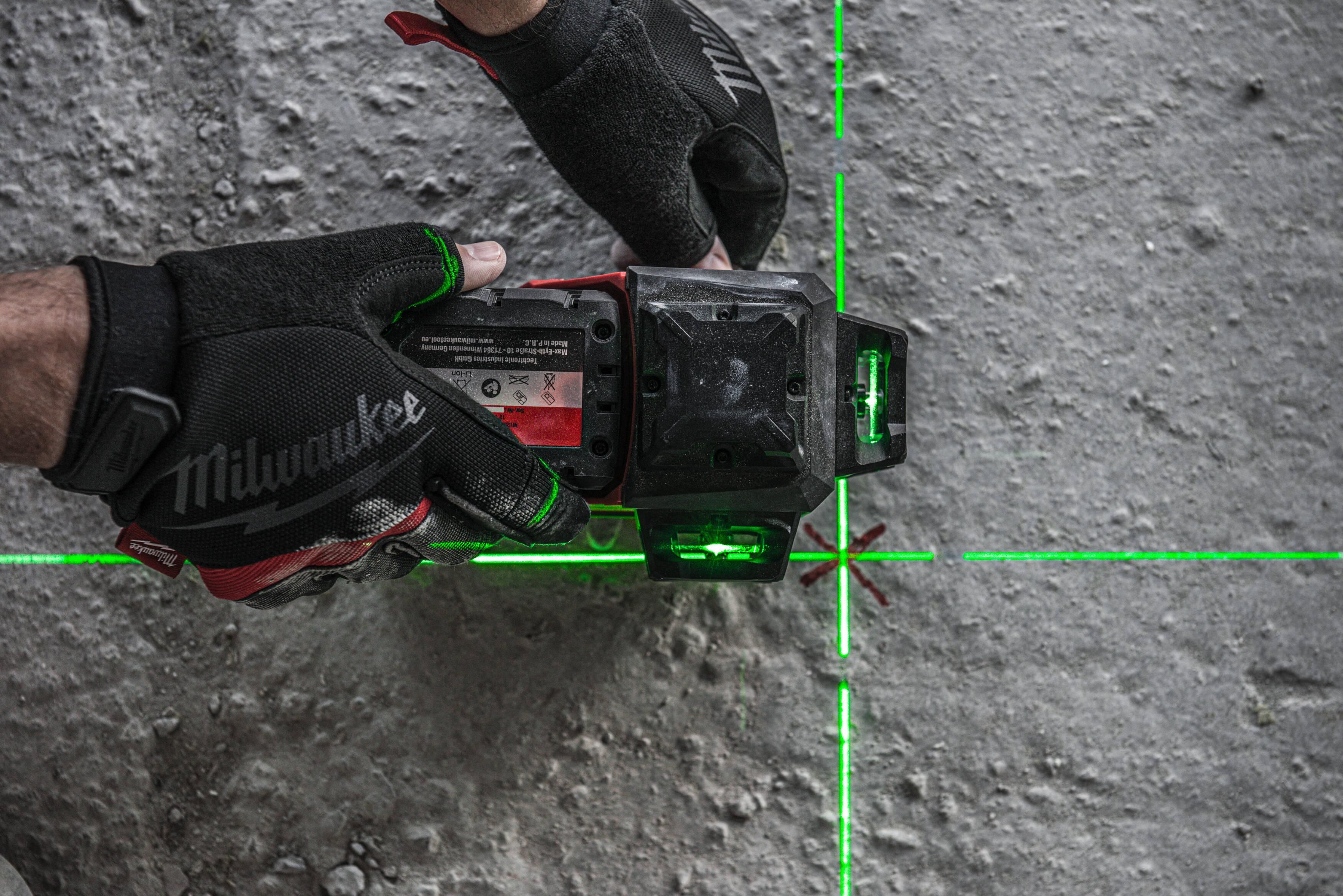 Milwaukee M12 3PL-0C Accu Kruislijnlaser 3x360° Groen 12V Basic Body in koffer - 4933478103