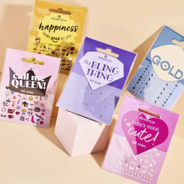 Happiness looks good on you! Nail sticker