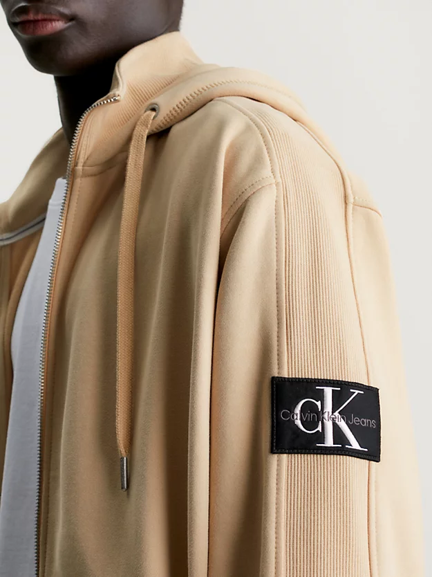 Moletom oversized com zíper frontal