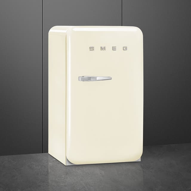 Smeg 50's Style køleskab FAB10HRCR6 (cream)