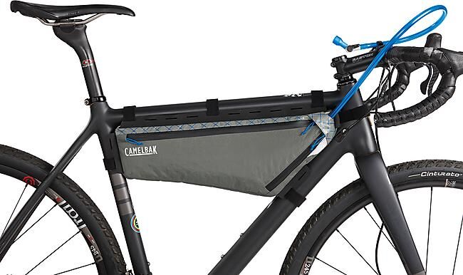 CAMELBAK - SACOCHE DE CADRE M-U-L-E FRAME PACK HYDRATATION