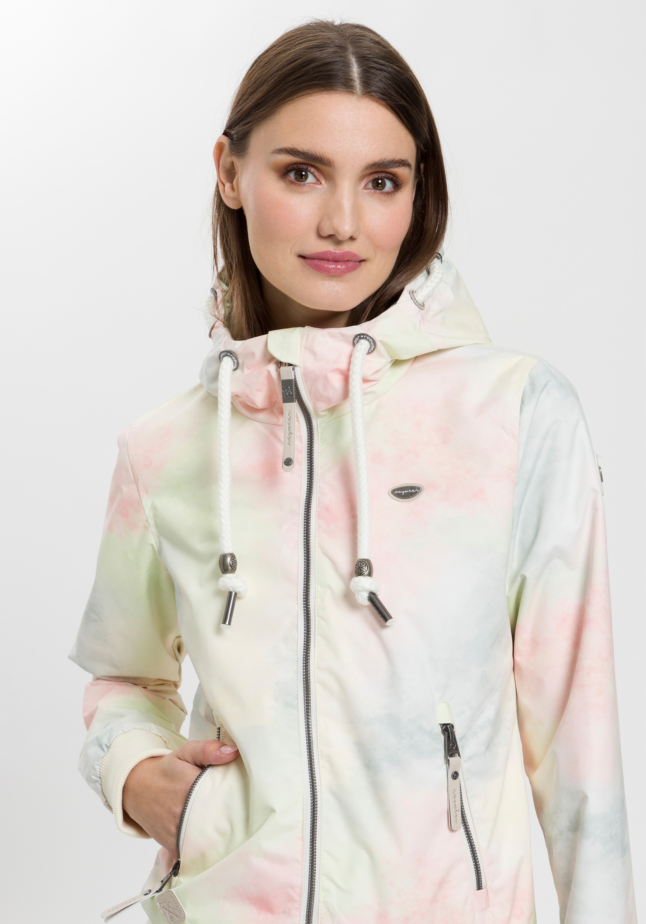 Ragwear Funktionsjacke »NUGGIE OMBRE O« mit Kapuze Übergangsjacke aus wasserabweisendem Material
